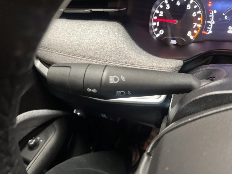 Used 2022 Black Jeep Latitude Lux image 19