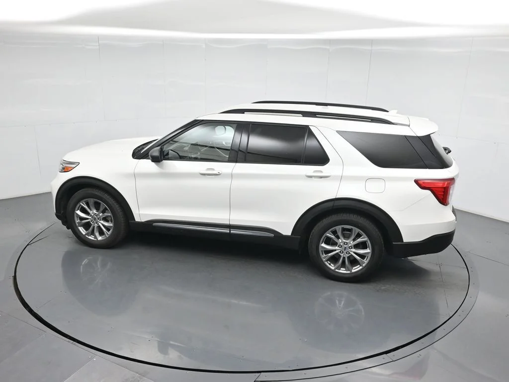 Certified Used 2021 White Ford XLT image 43