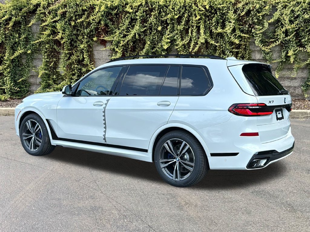 New 2027 Mineral White Metallic BMW xDrive40i image 6