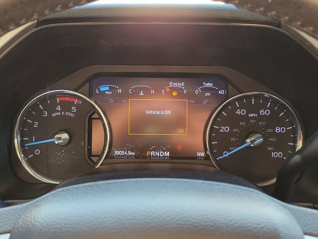 Used 2020 White Ford Lariat image 25