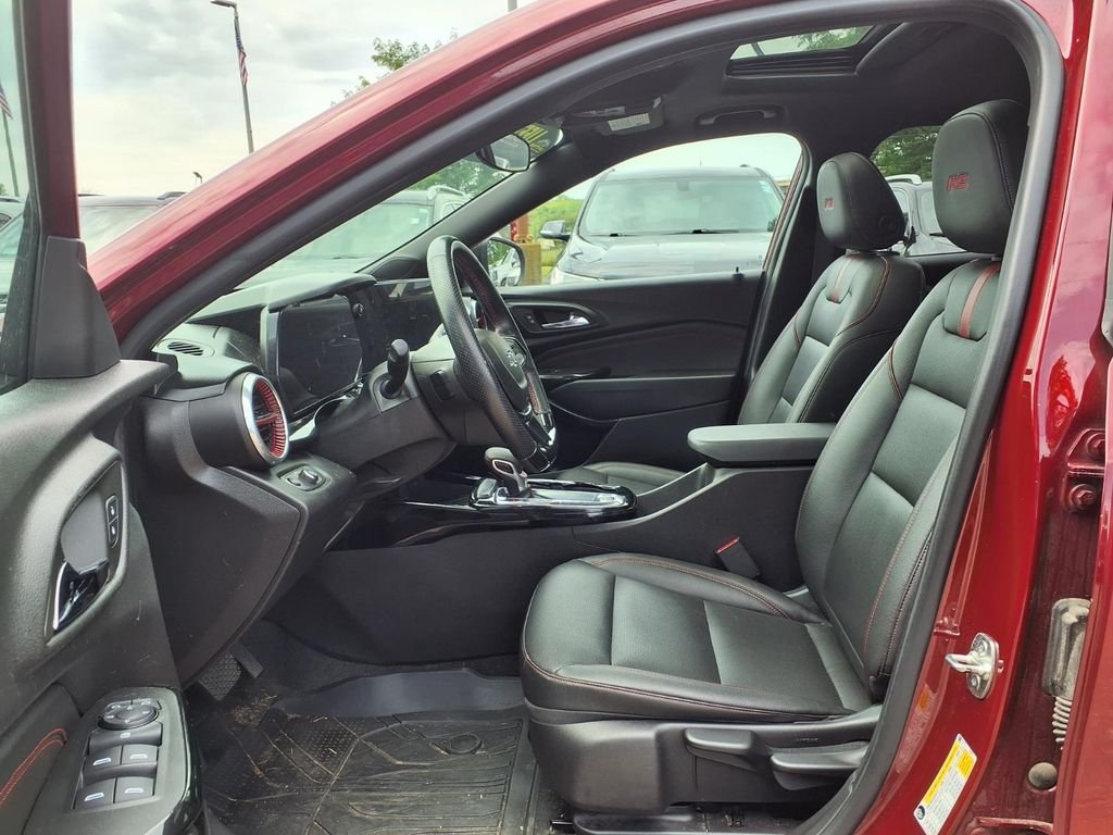 Used 2024 Red Chevrolet 2RS image 19