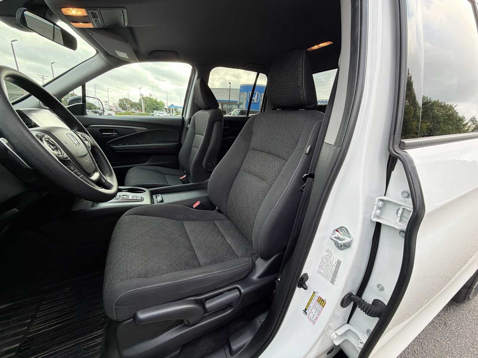 Used 2023 Platinum White Pearl Honda Sport image 21