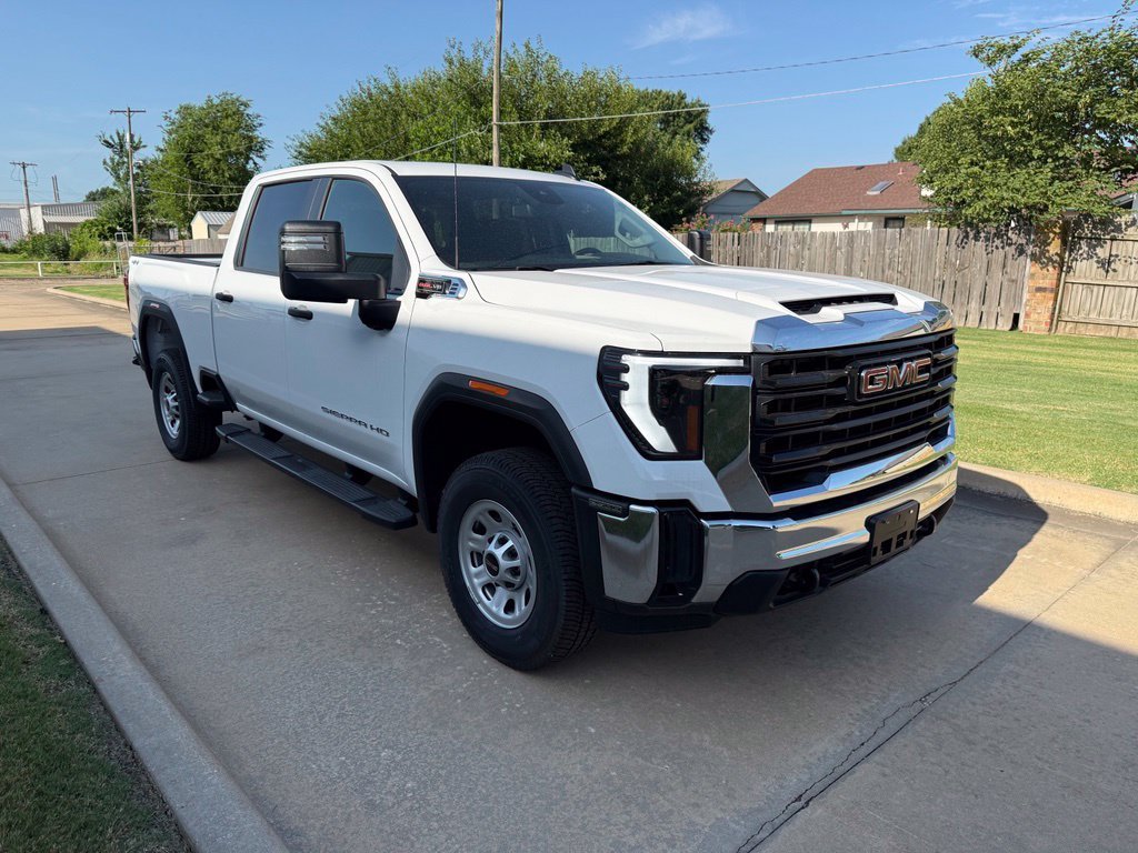 New 2026 Summit White GMC Pro image 7