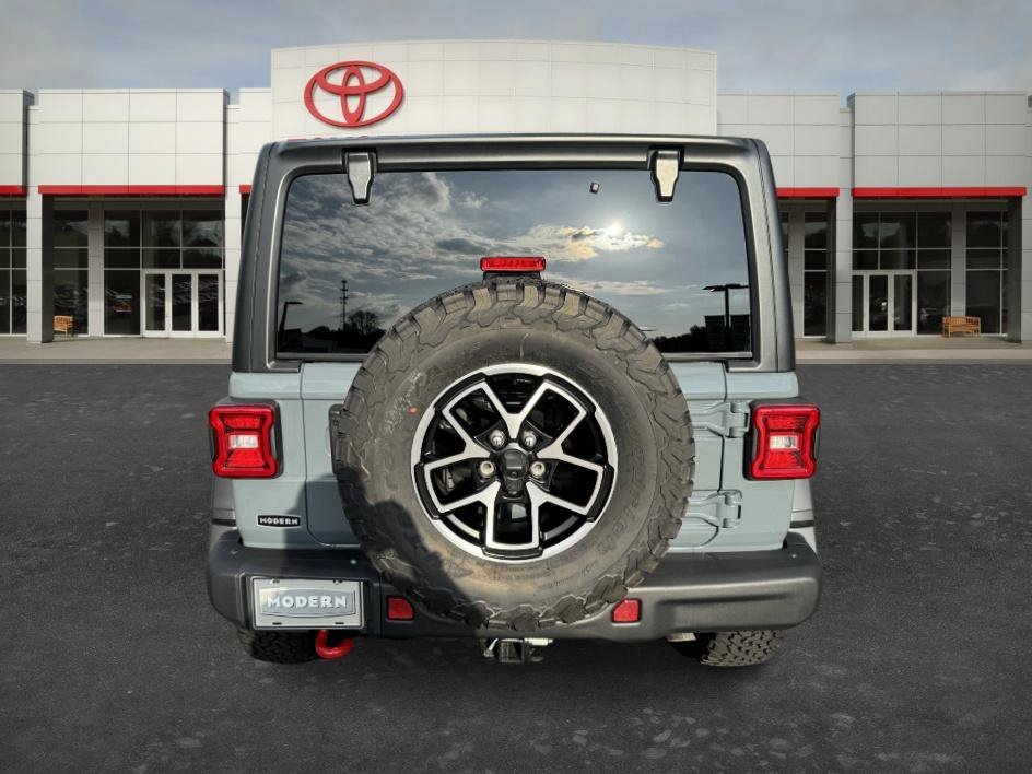 Used 2024 Anvil Clear Coat Jeep Rubicon image 6