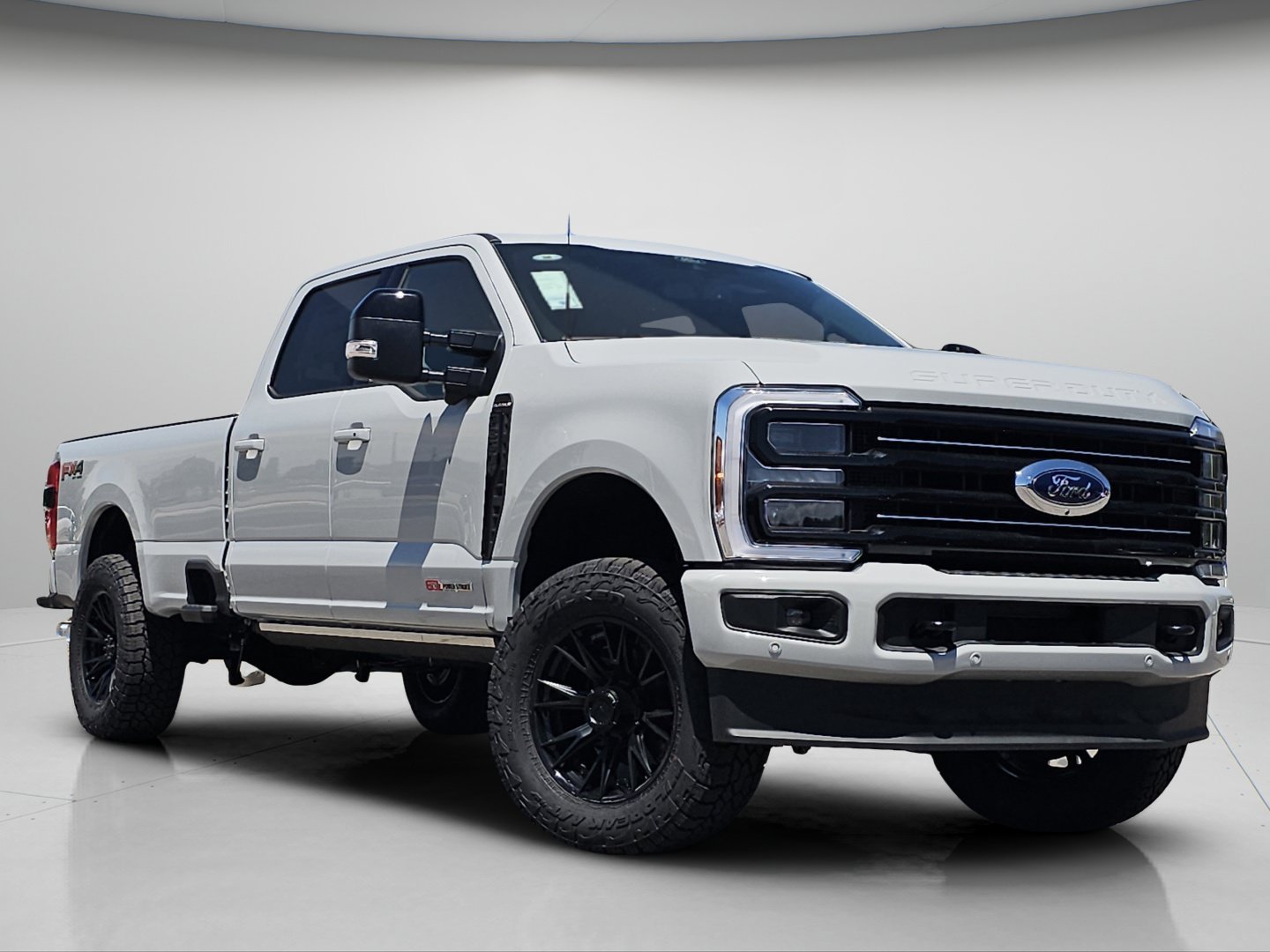 New 2026 Avalanche Ford Platinum image 2