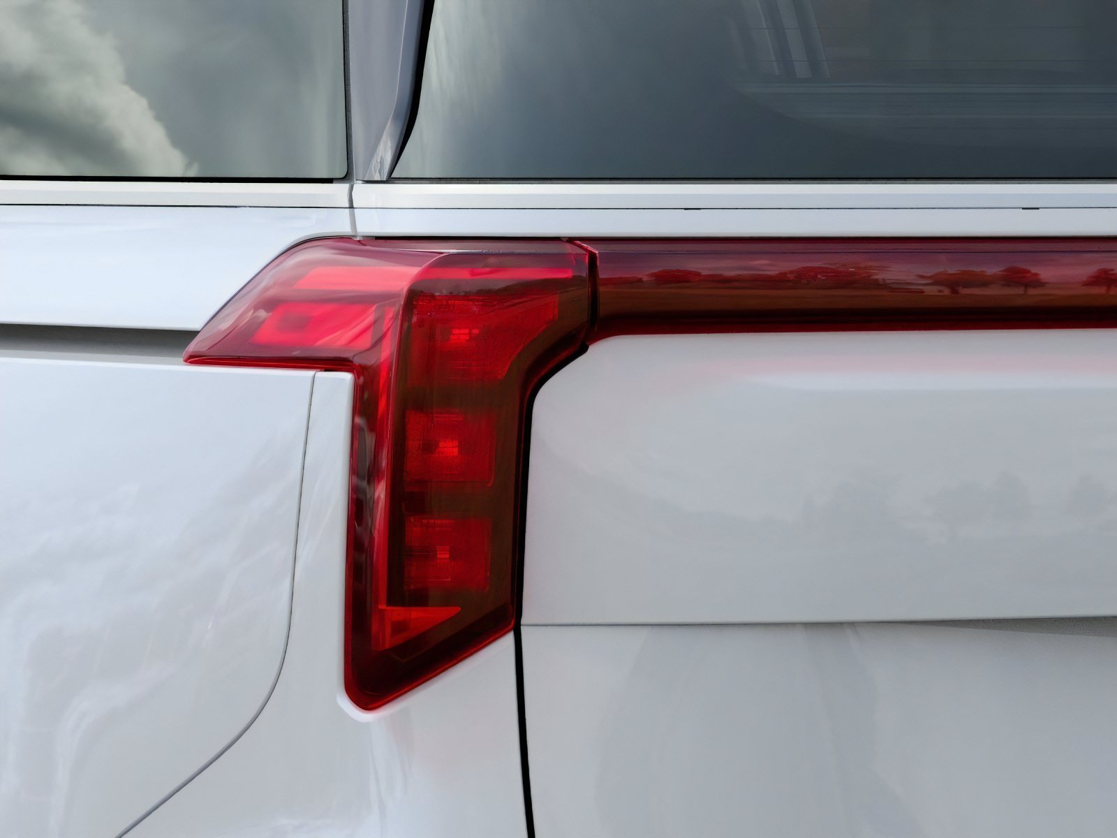 New 2026 Snow White Pearl Kia EX image 11