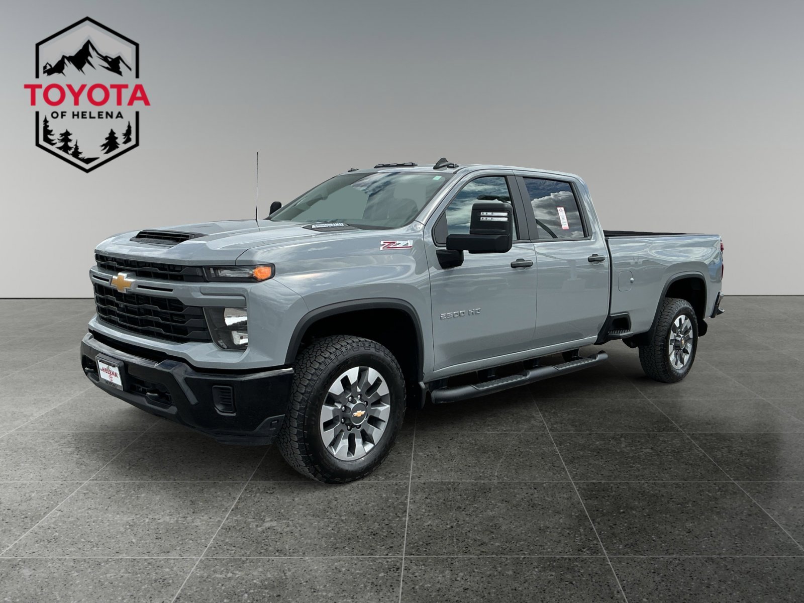 2024 Chevrolet Silverado HD Custom 4WD Crew Cab Standard Box's photo
