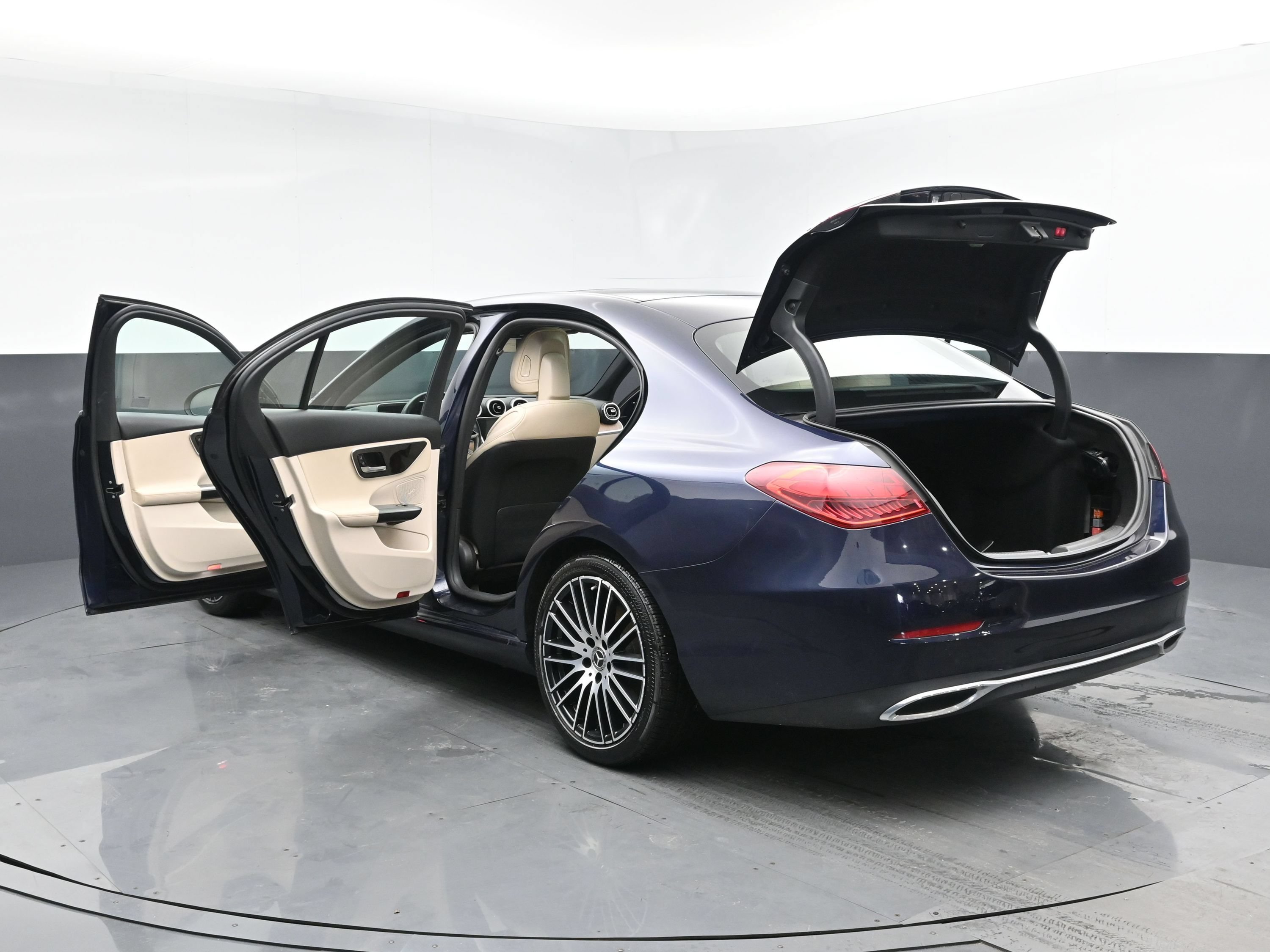 2022 Mercedes-Benz C-Class Sedan C 300 - Photo 30