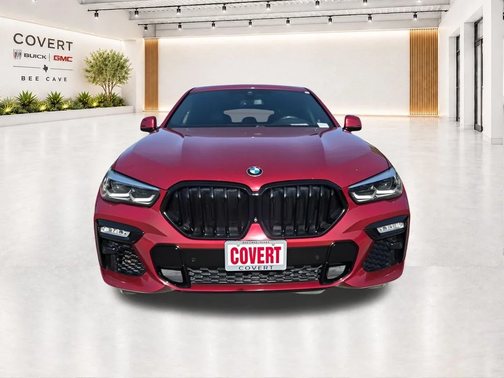 Used 2021 Red BMW xDrive40i image 4