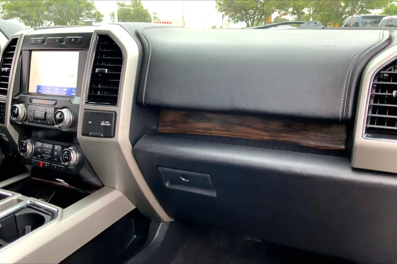 Used 2020 Rapid Red Metallic Tinted Clearcoat Ford LARIAT image 19