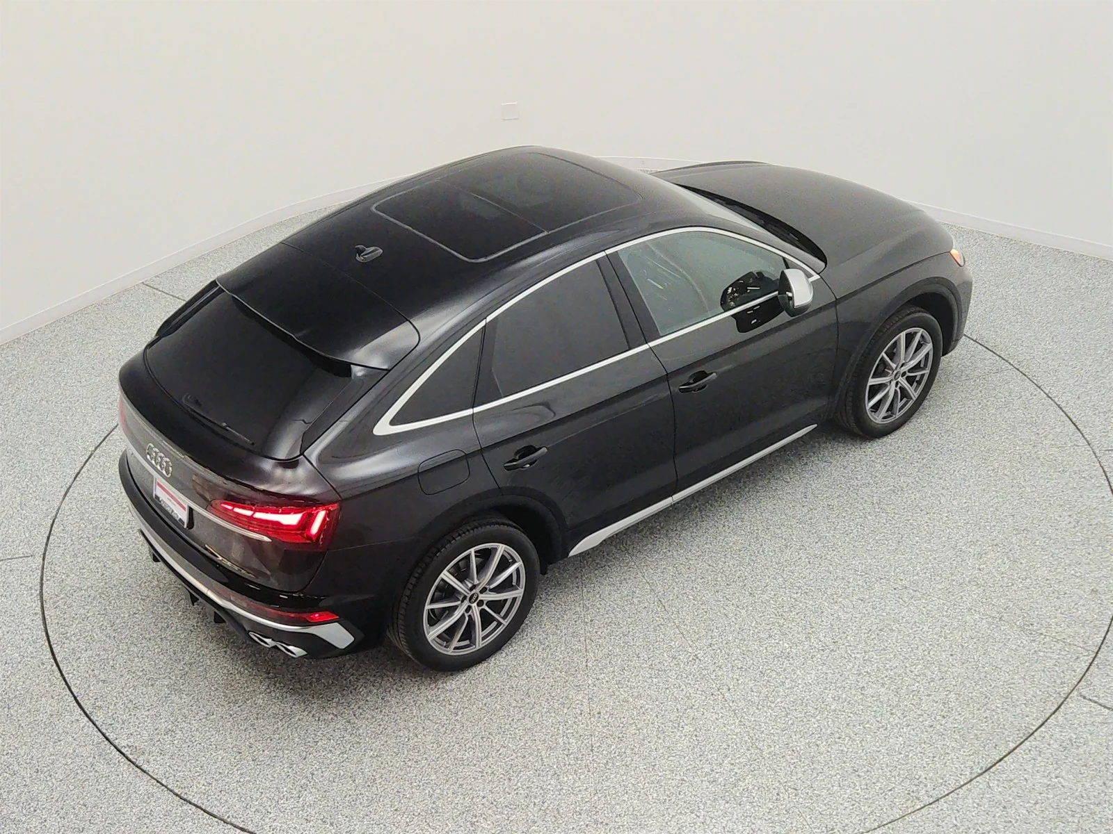 Used 2023 Mythos Black Metallic Audi Premium Plus image 26
