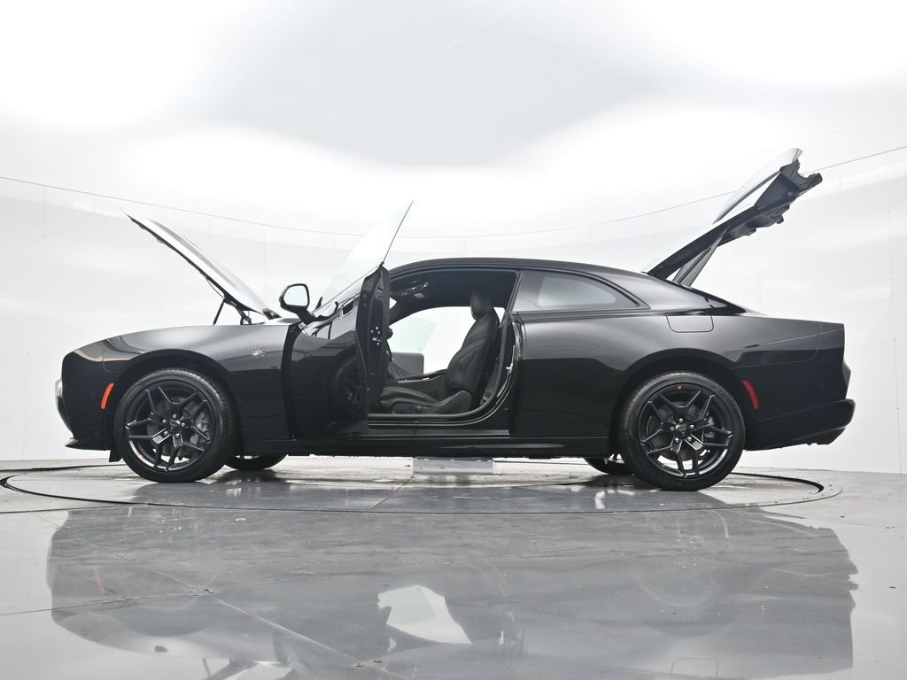 New 2026 Diamond Black Crystal Pearlcoat Dodge Scat Pack image 47