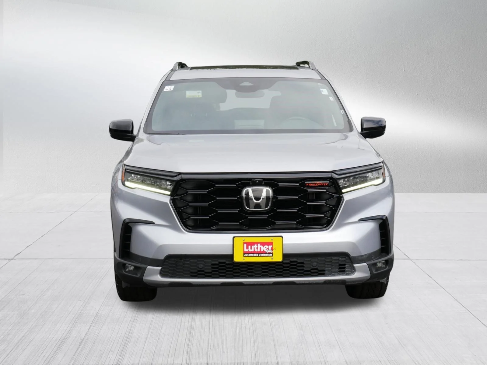 Used 2024 Lunar Silver Metallic Honda TrailSport image 2