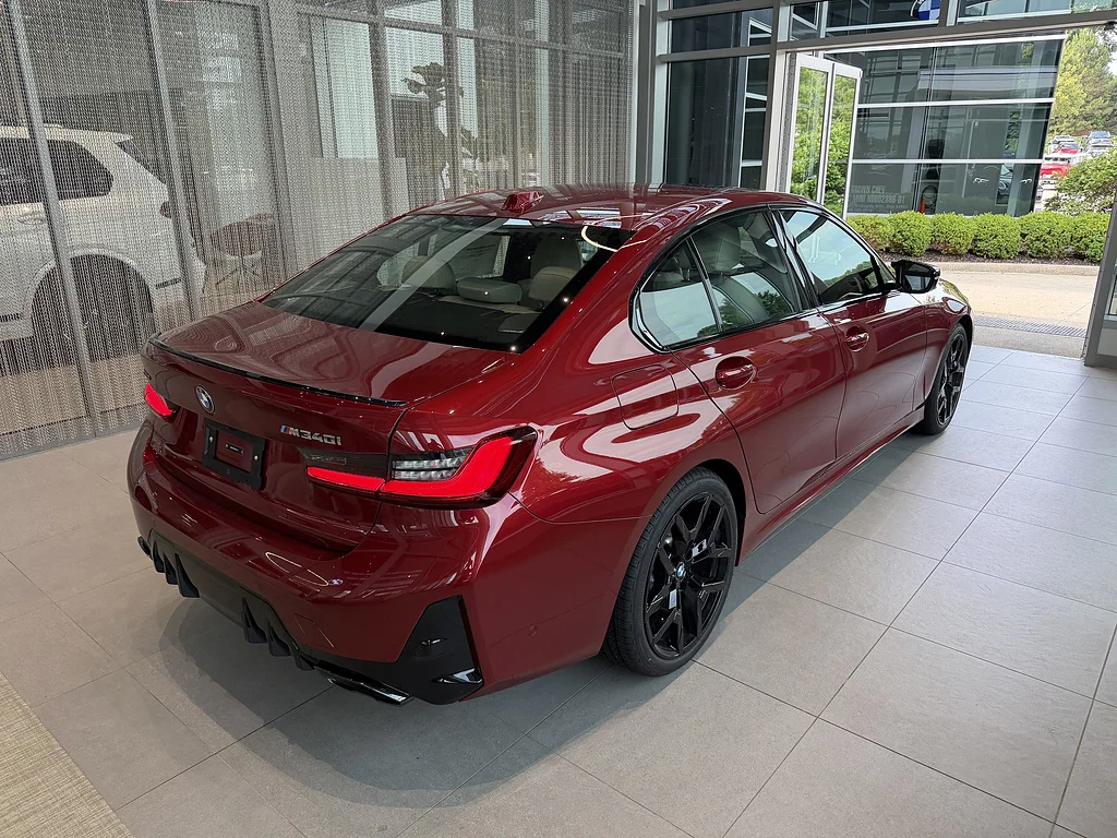 New 2026 Vegas Red Metallic BMW xDrive NA image 6