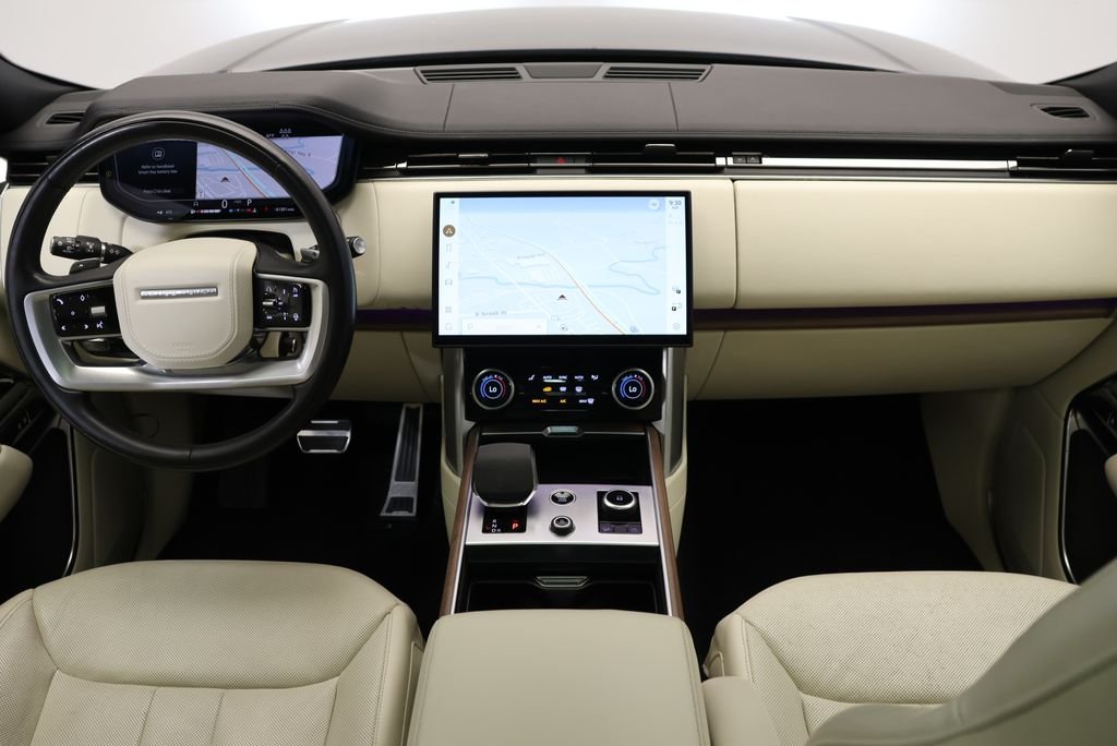Used 2023 Carpathian Gray Premium Metallic Land Rover SE image 16