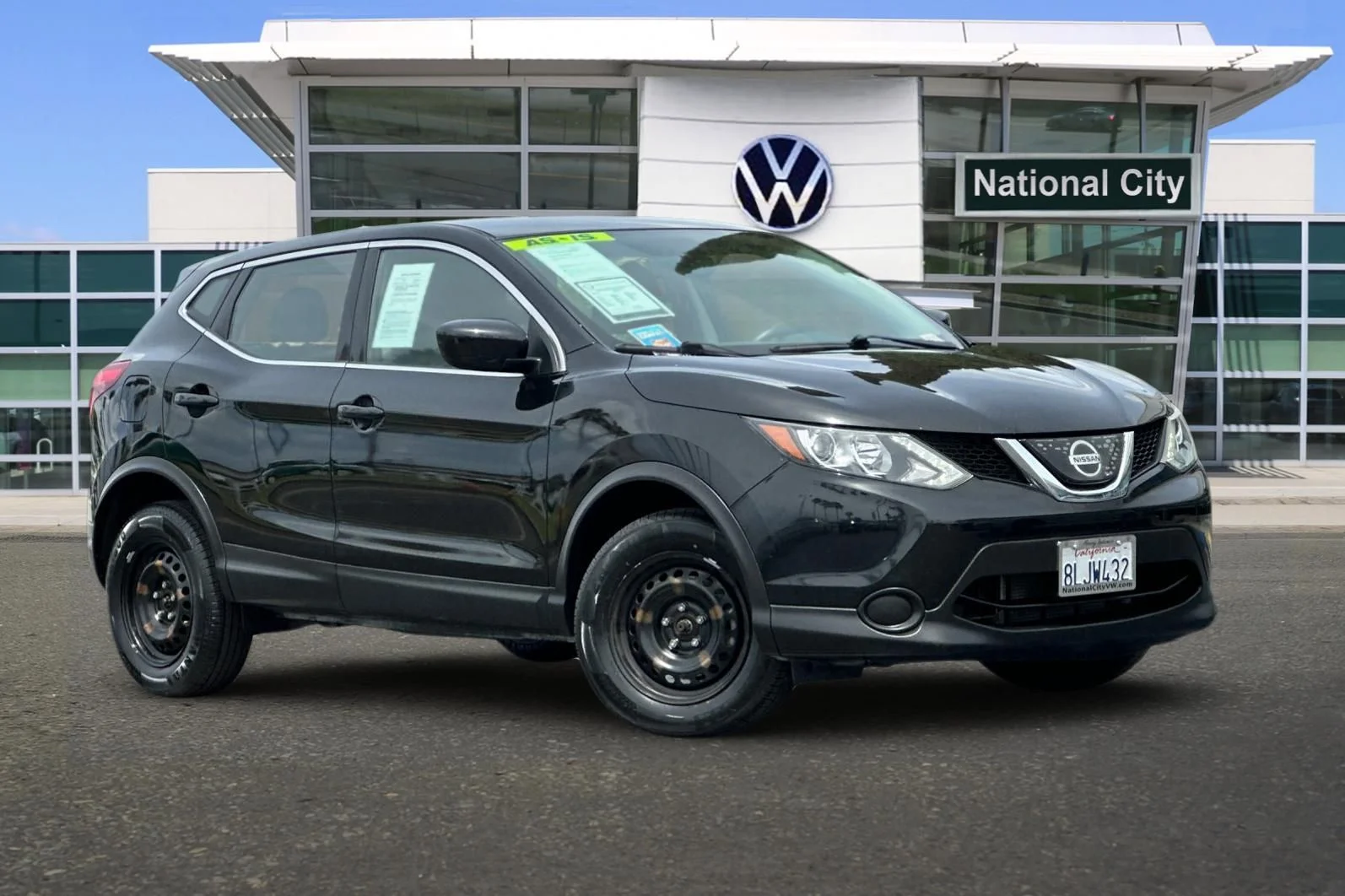 Used 2018 Nissan Rogue Sport S with VIN JN1BJ1CRXJW265841 for sale in National City, CA