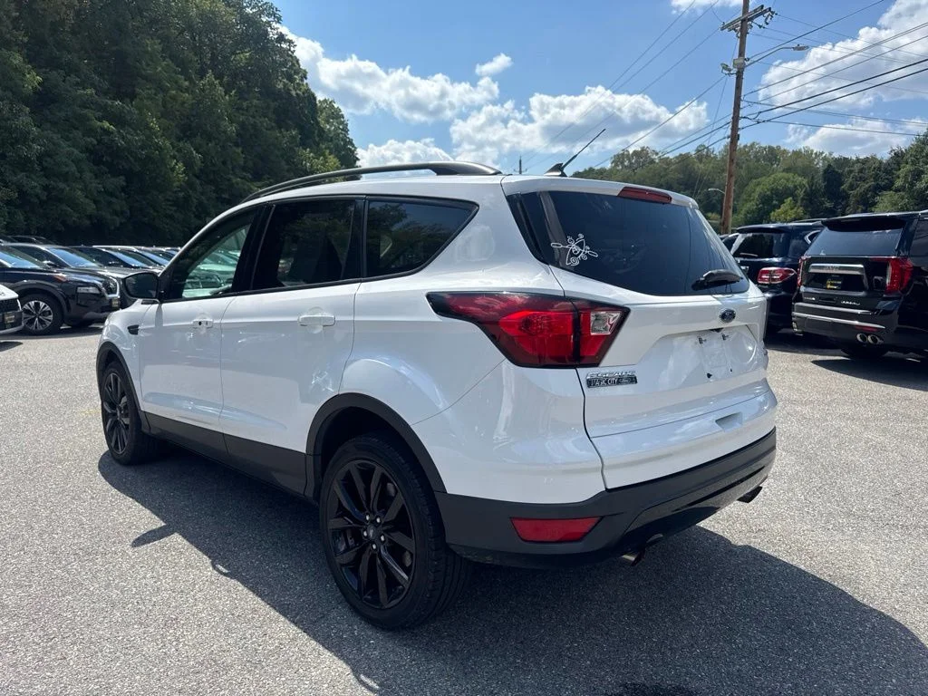 Certified Used 2019 White Ford SE image 4