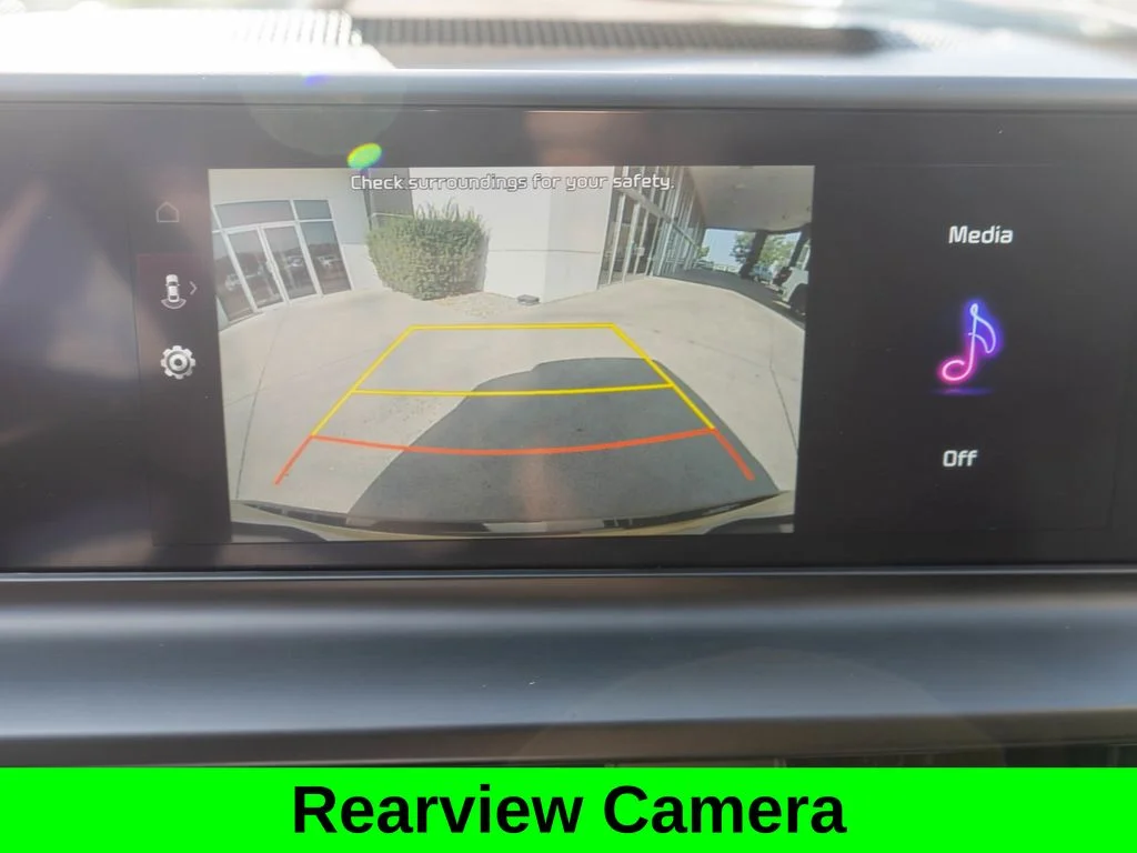 Used 2024 Green Kia S image 23