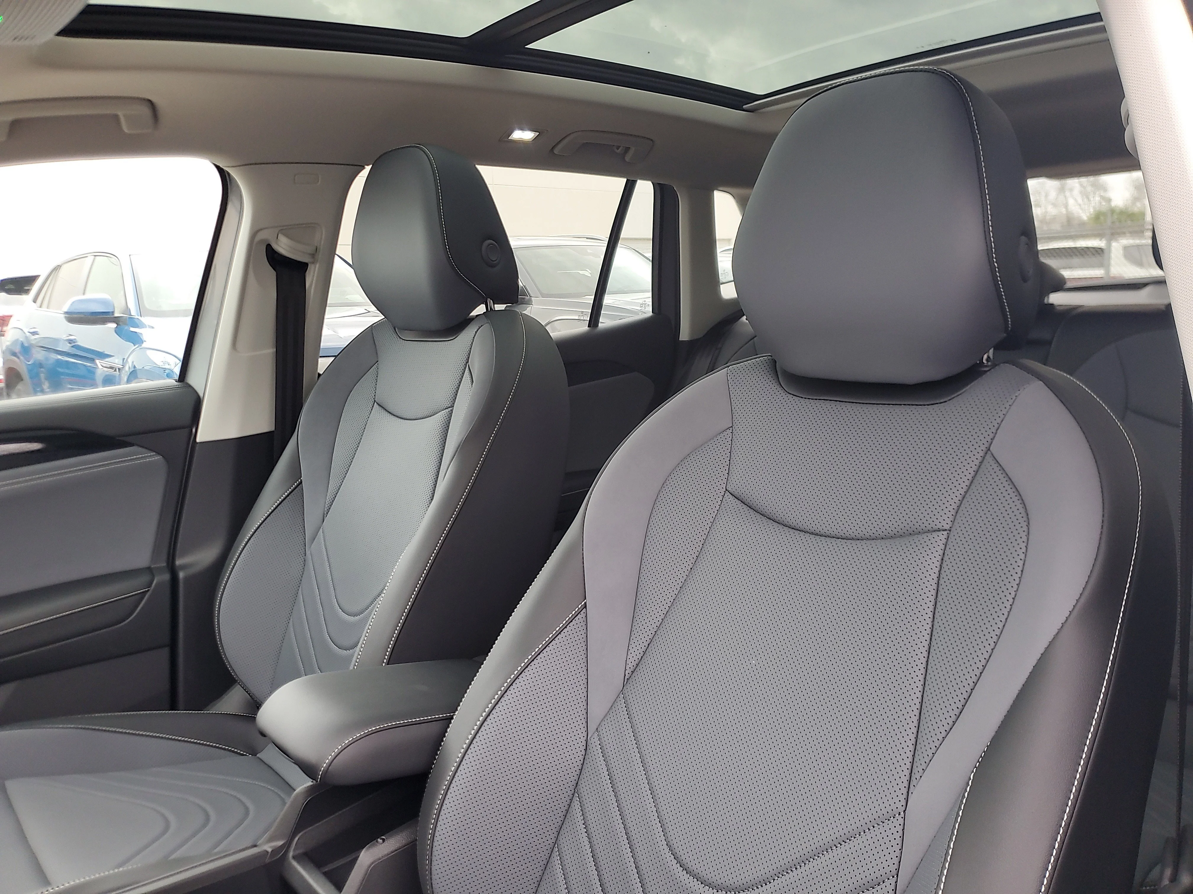 New 2026 Silver Volkswagen SE image 13