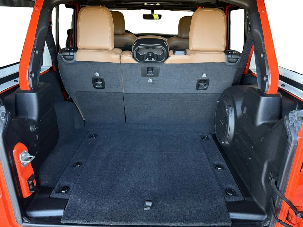Used 2023 Orange Jeep Rubicon image 13