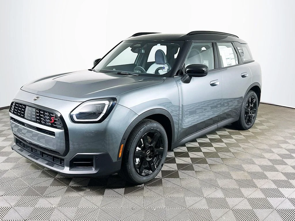 2027 MINI Countryman's photo