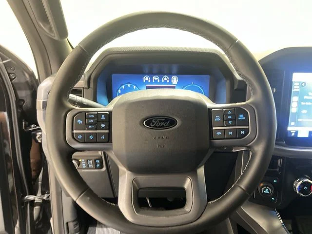 Certified Used 2025 Agate Black Metallic Ford XLT image 10