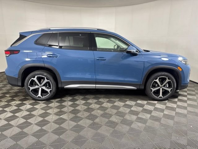 New 2026 Monterey Blue Pearl Volkswagen 2.0T SE image 2