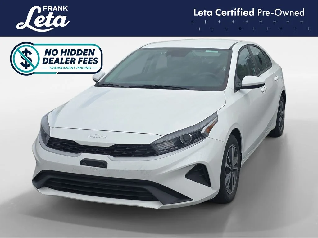 2024 Kia Forte LXS AT's photo