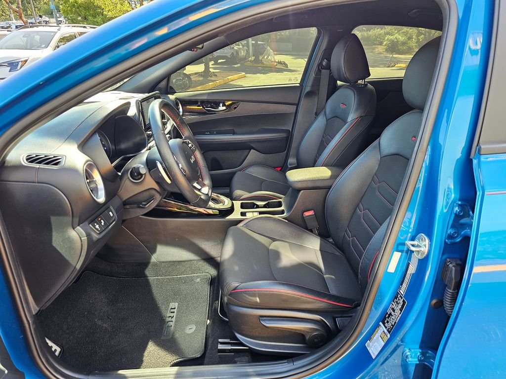 Used 2023 Sporty Blue Kia GT image 19
