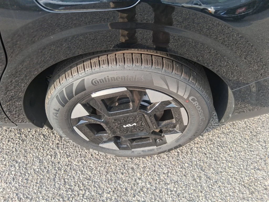 Certified Used 2026 Black Kia EX image 9