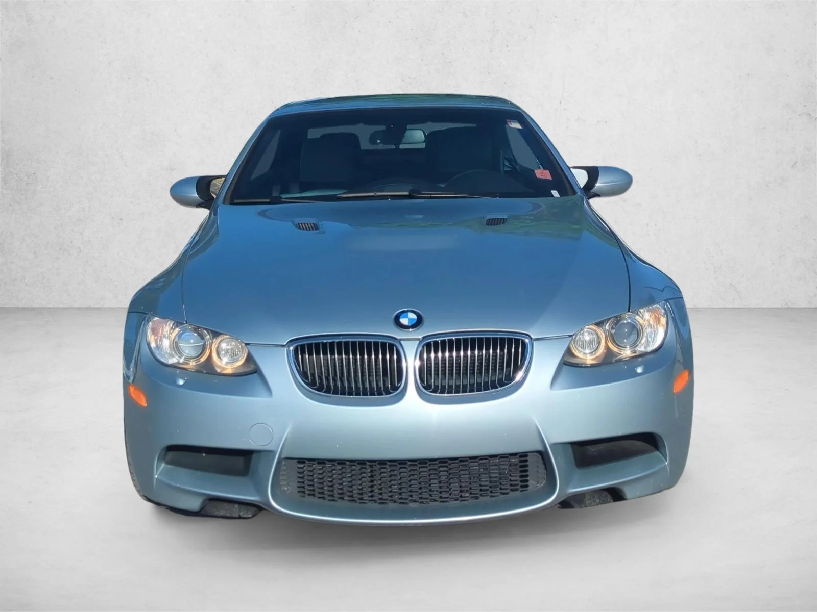Used 2009 Silverstone Metallic BMW  image 2