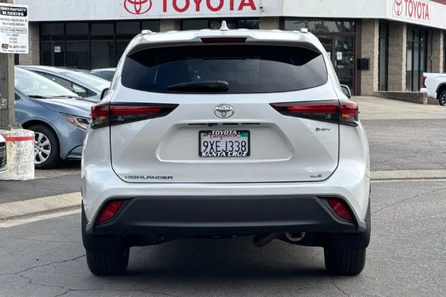 Certified Used 2026 Beige Toyota XLE image 27