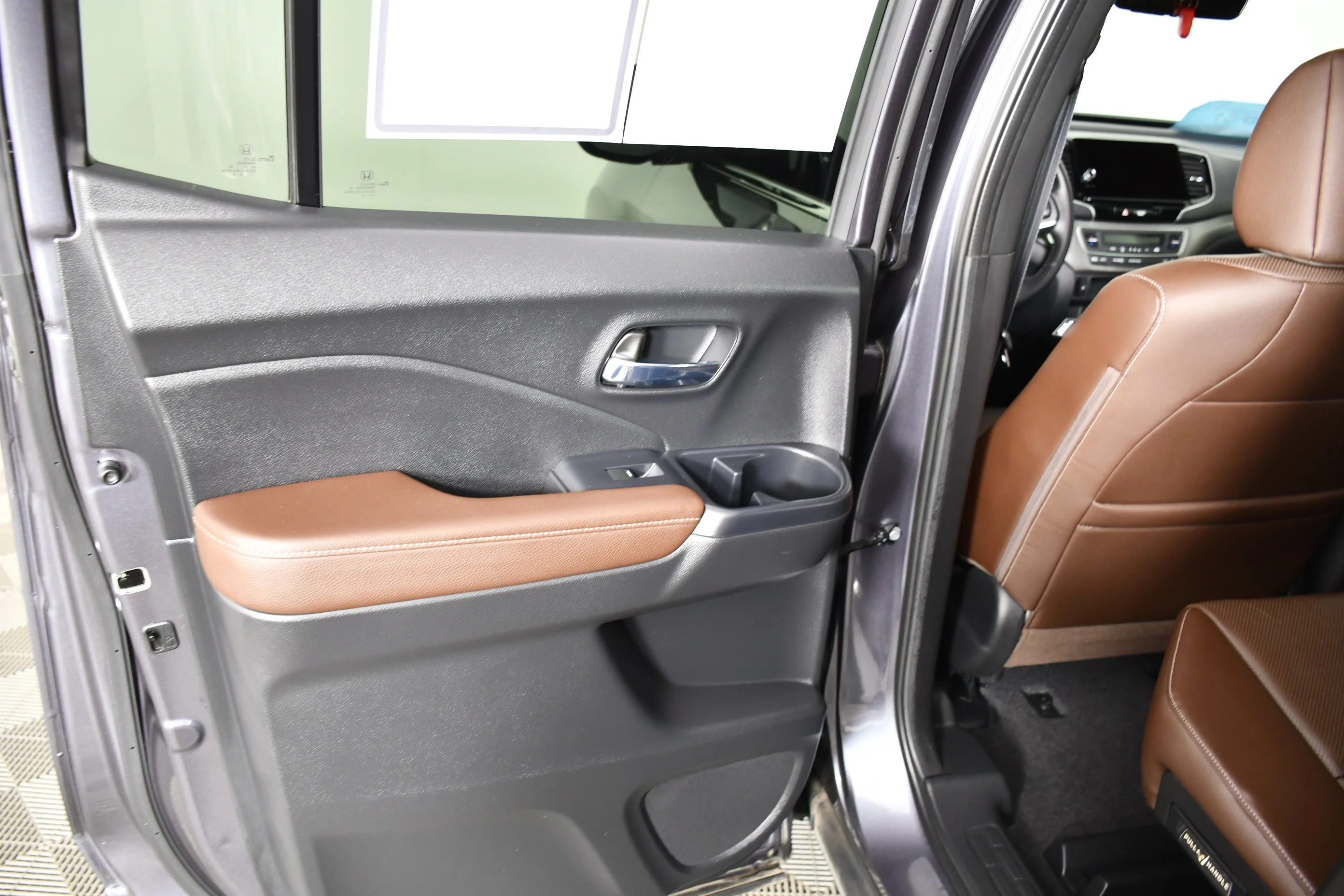 Certified Used 2024 Modern Steel Metallic Honda RTL image 49