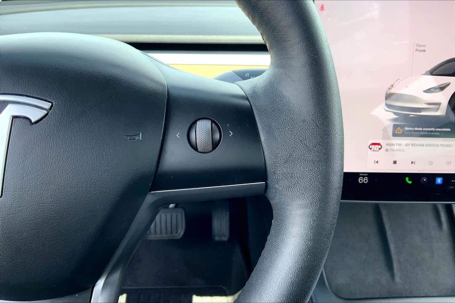 Used 2023 Pearl White Multi-Coat Tesla  image 23