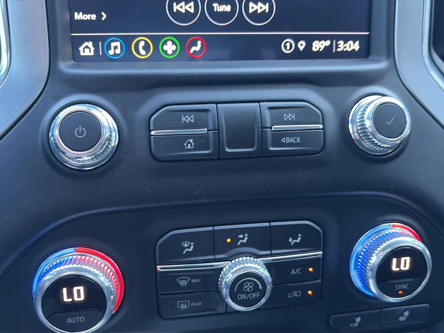 Used 2021 Pacific Blue Metallic GMC Elevation image 13