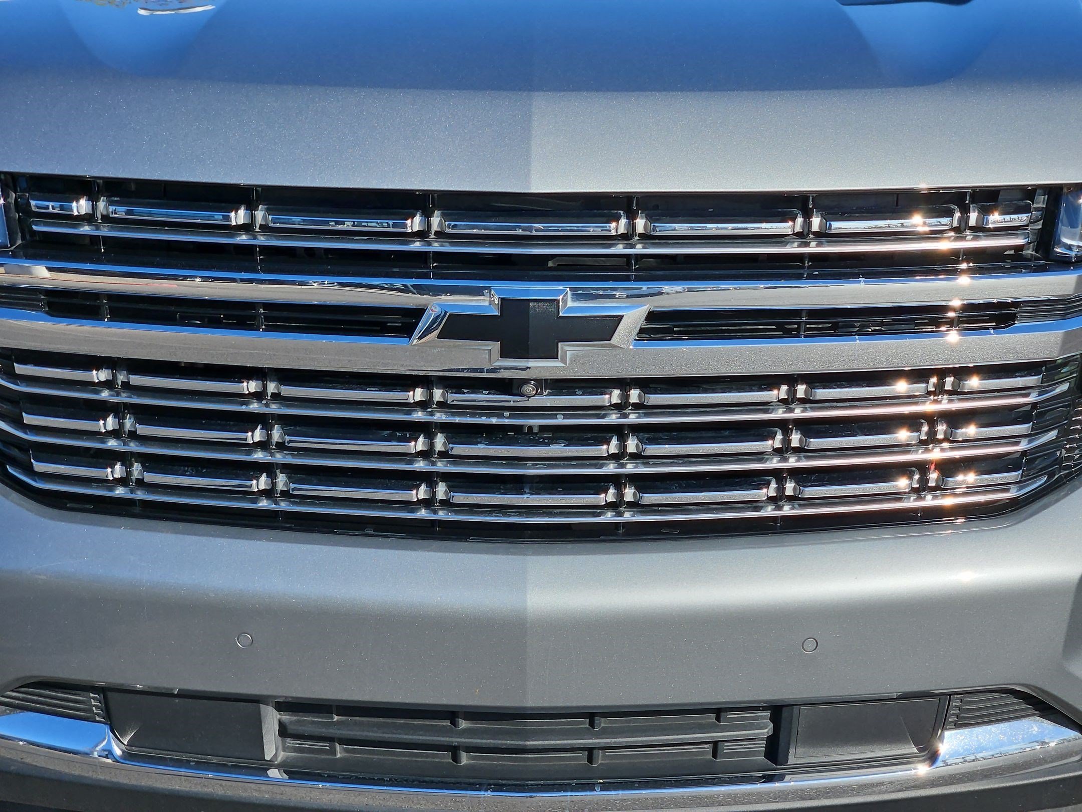 2023 Chevrolet Suburban Premier - Photo 9