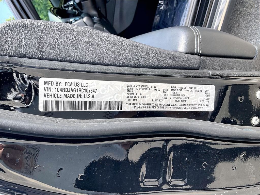 Used 2024 DB Black Clearcoat Dodge SXT image 30