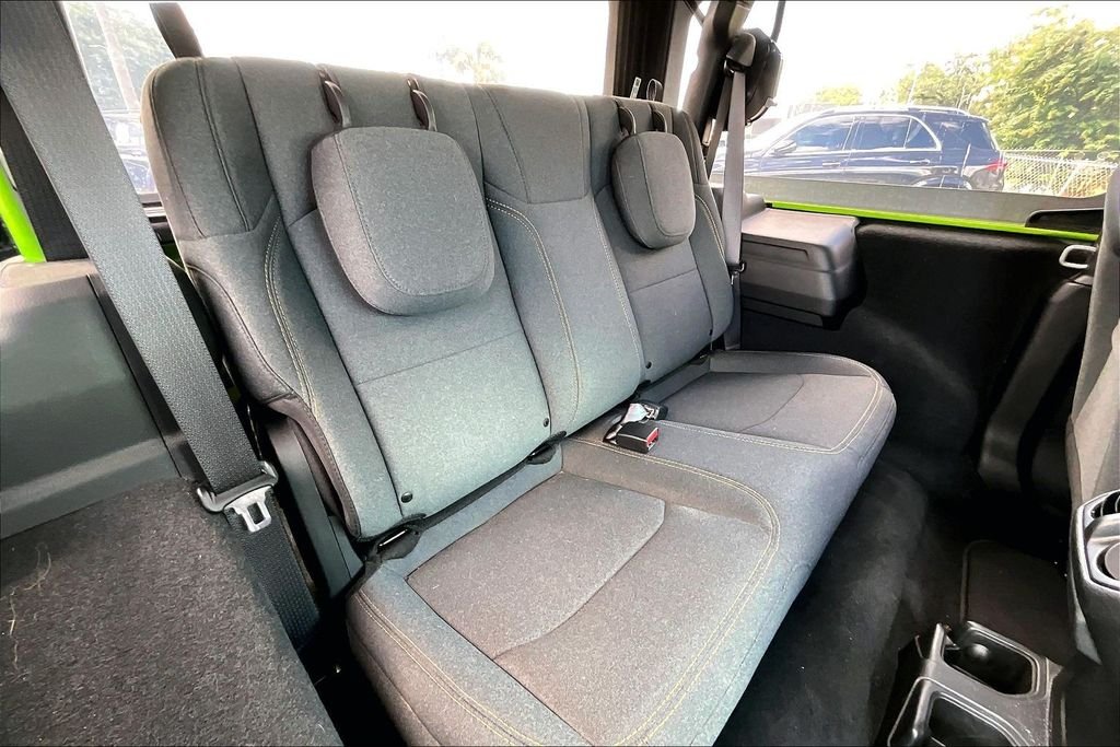 Used 2025 Green Jeep Sport image 21
