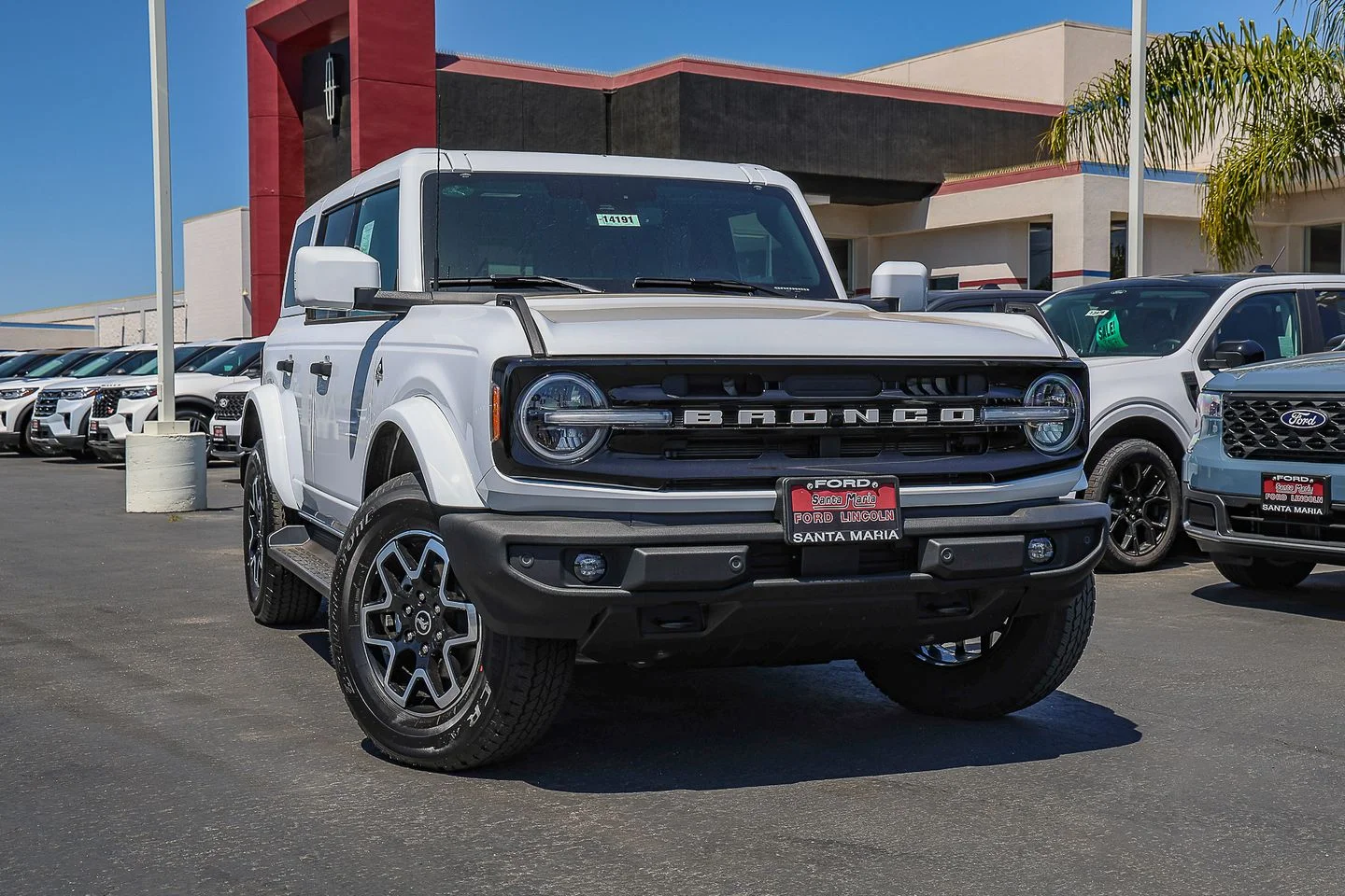 2026 Ford Bronco Outer Banks 4x4's photo