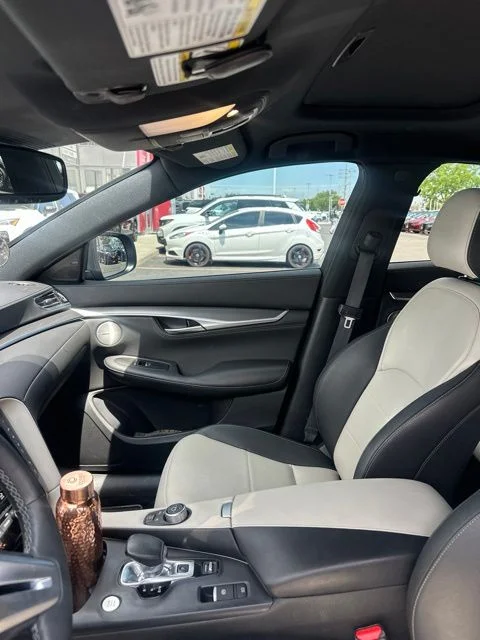 Used 2023 Black INFINITI ESSENTIAL image 9