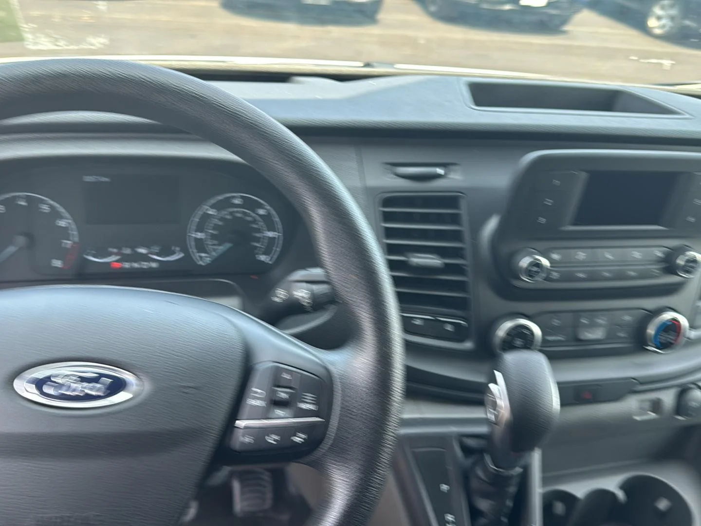 Used 2025 Oxford White Ford 250 image 12