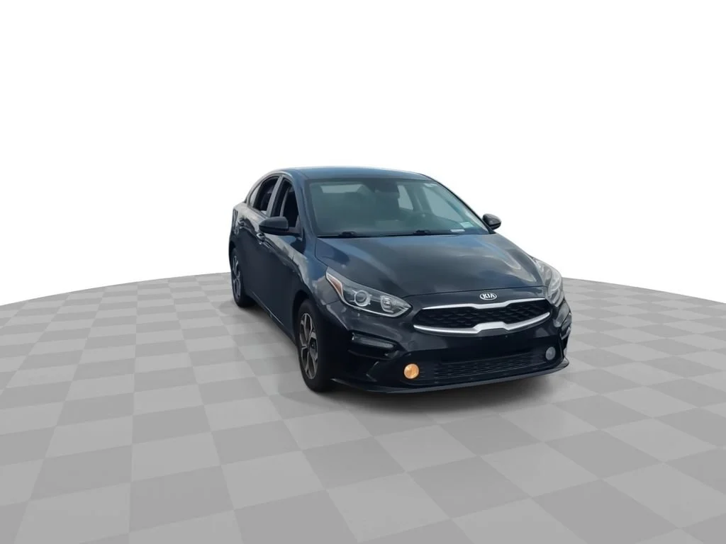 Used 2019 Black Kia LXS image 2