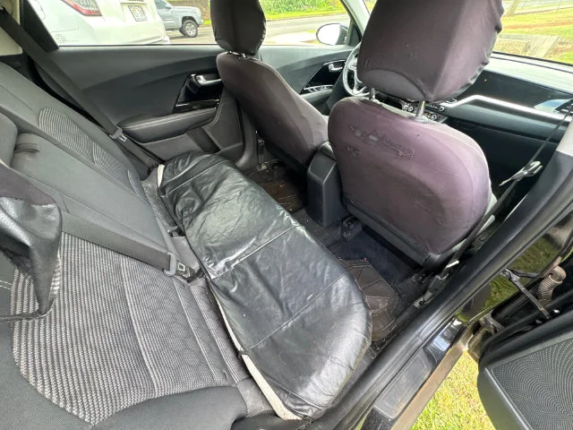Certified Used 2022 Black Kia LXS image 19