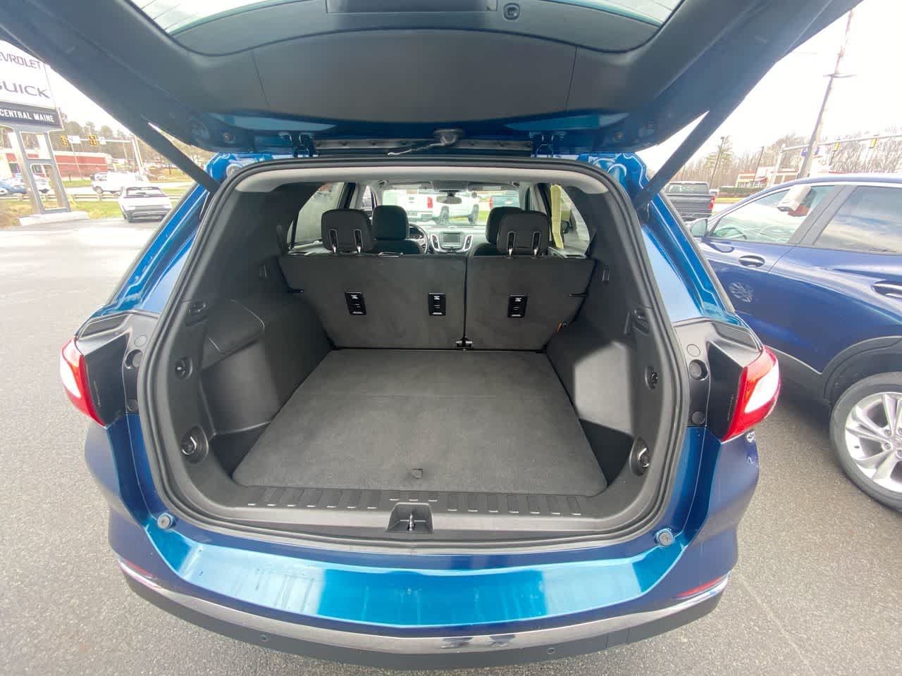 Used 2019 Pacific Blue Metallic Chevrolet LT image 7