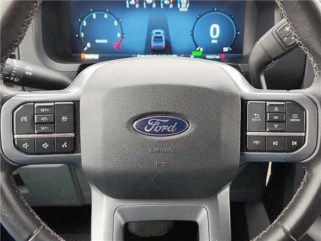 Used 2024 Atlas Blue Metallic Ford XLT 4x4 SuperCrew Cab 5.5 ft. box 145 in. WB image 19