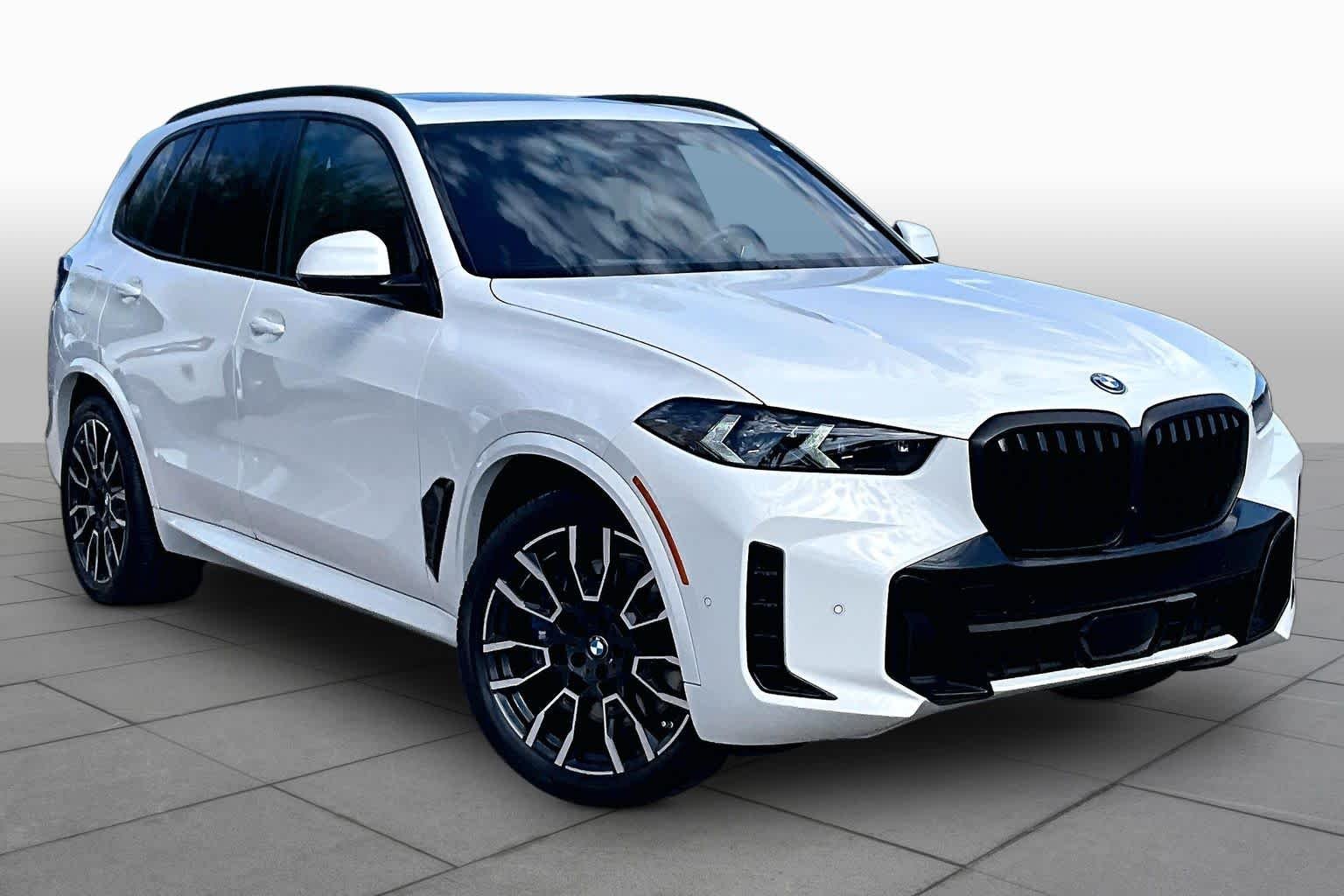 Used 2026 Alpine White BMW xDrive50e image 2