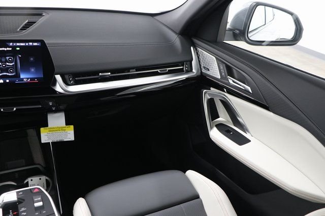 2025 BMW X2 28i - Photo 23