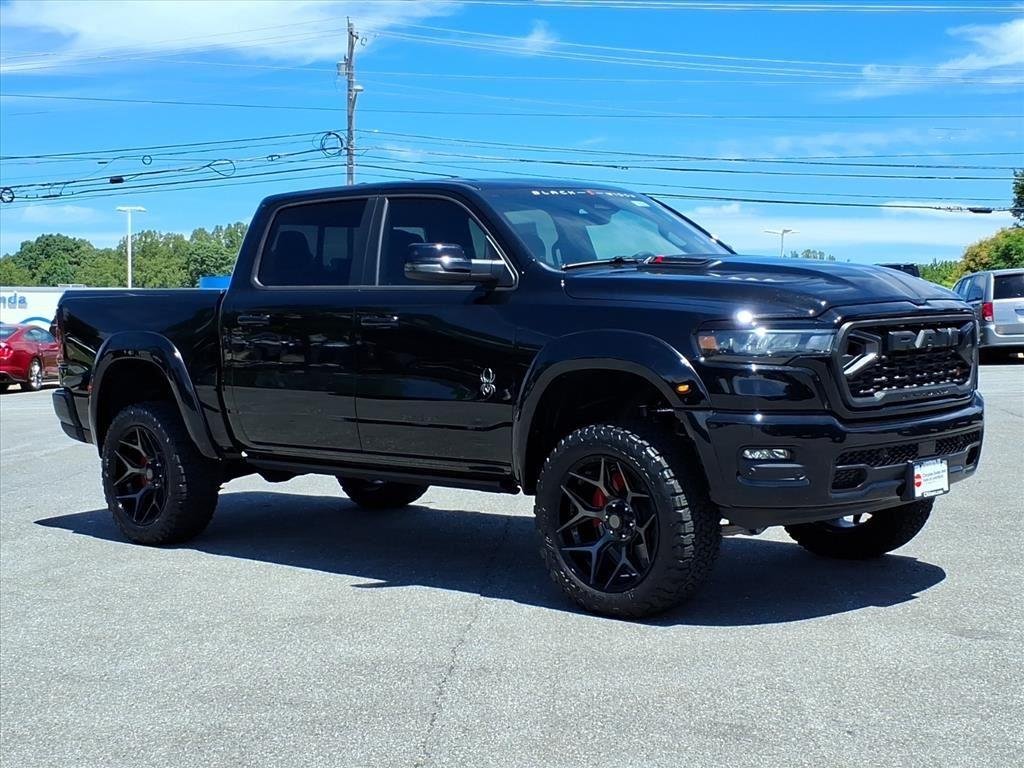 New 2026 Diamond Black Crystal Pearl-Coat Exterior Paint RAM Big Horn image 2