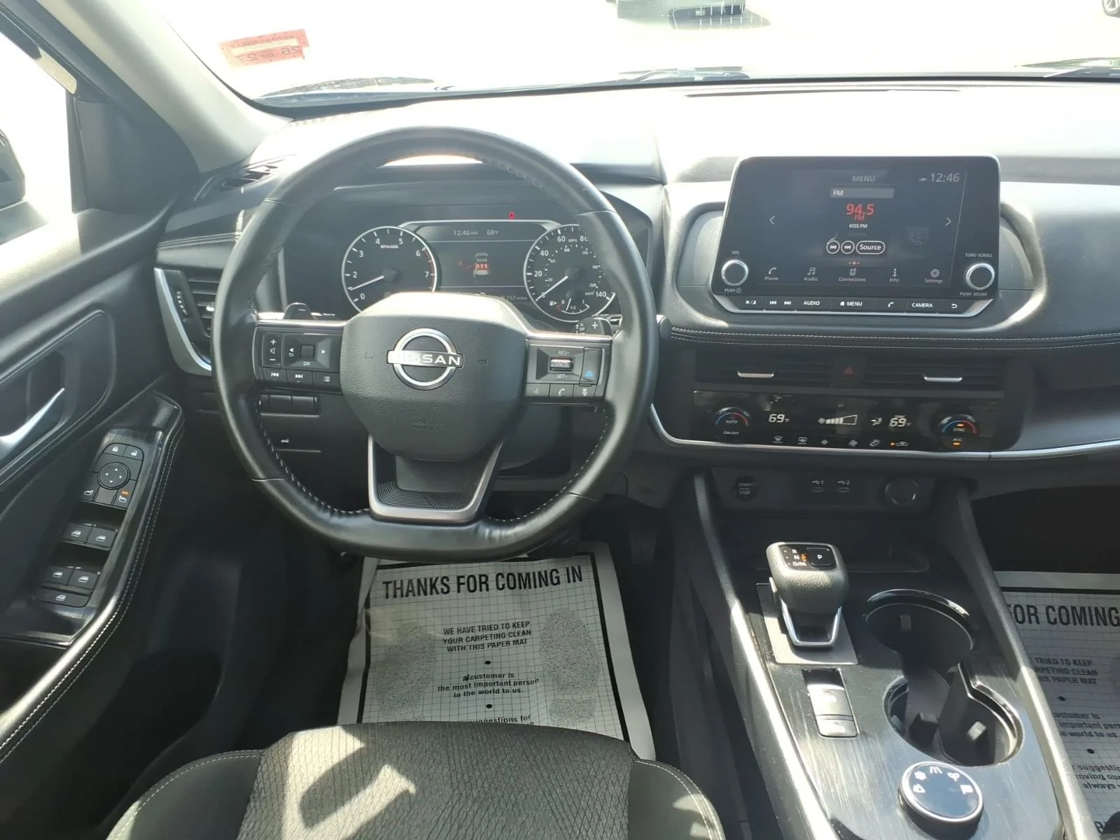 Used 2025 Super Black Nissan SV image 17