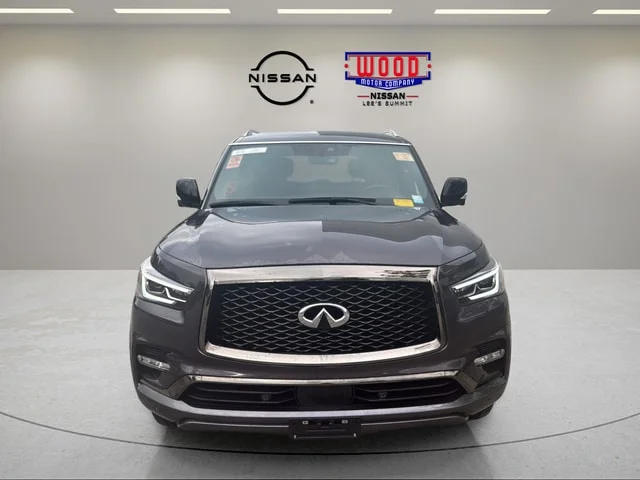 Used 2024 Anthracite Gray INFINITI Sensory image 6